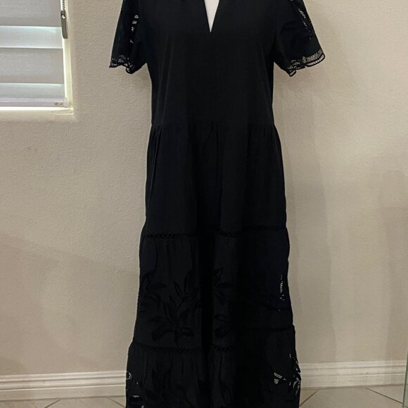 NWT CHICOS EYELET LACE INSERT MAXI DRESS. SIZE 2 ( 12 ) - Picture 2 of 8